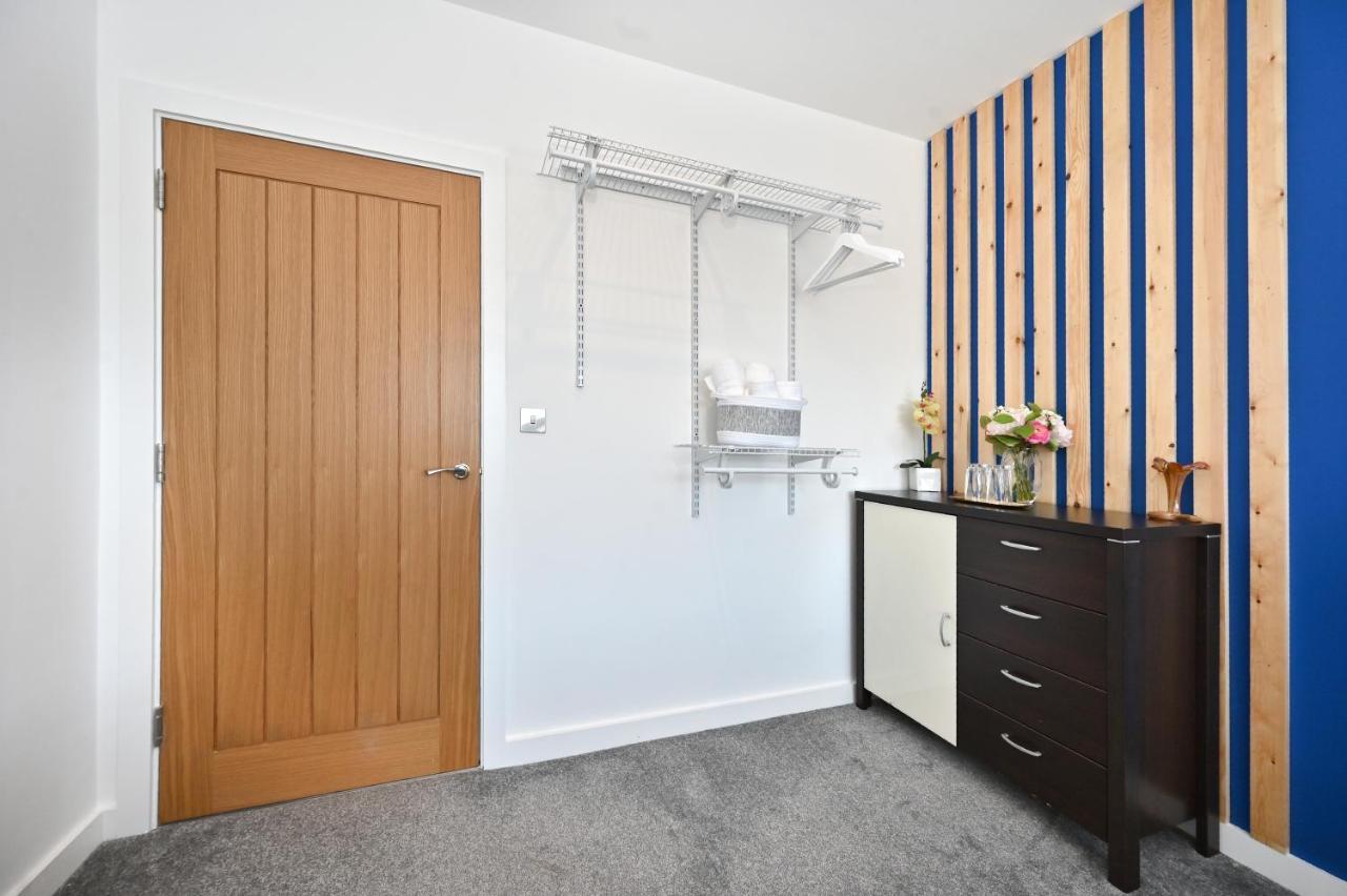 Spacious Designer 2Br Executive Apt, Near Beach & Marina, Central Location 램즈게이트 외부 사진