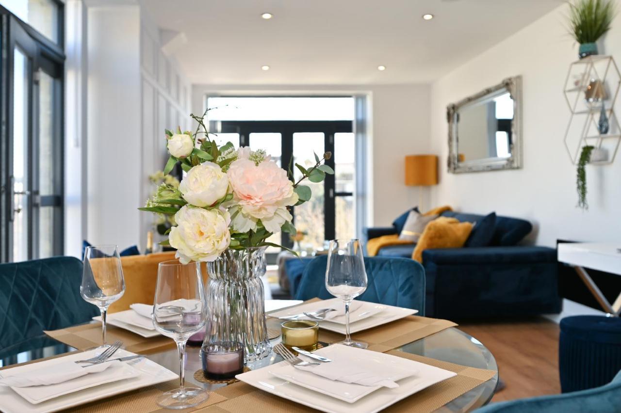 Spacious Designer 2Br Executive Apt, Near Beach & Marina, Central Location 램즈게이트 외부 사진