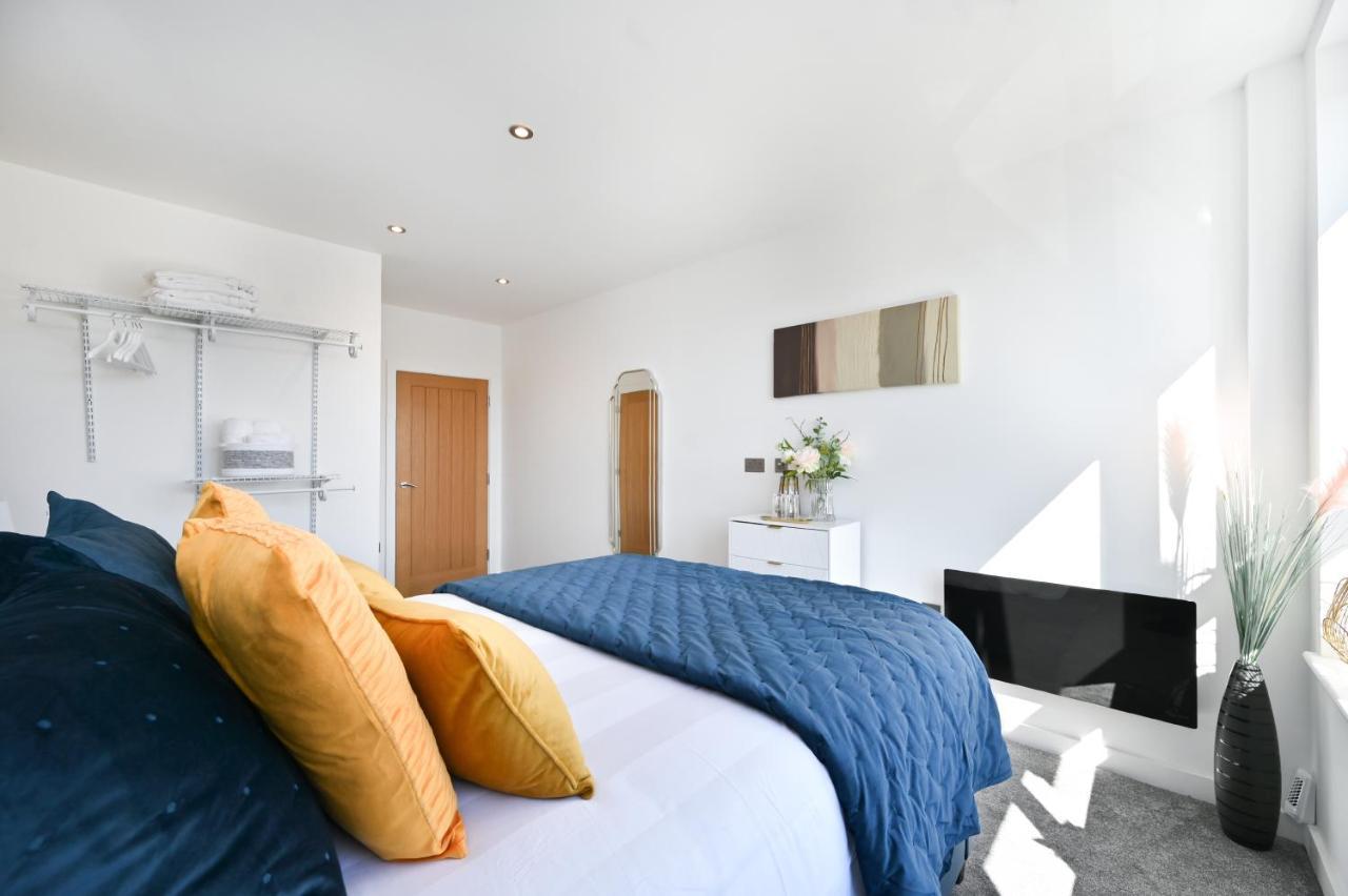 Spacious Designer 2Br Executive Apt, Near Beach & Marina, Central Location 램즈게이트 외부 사진