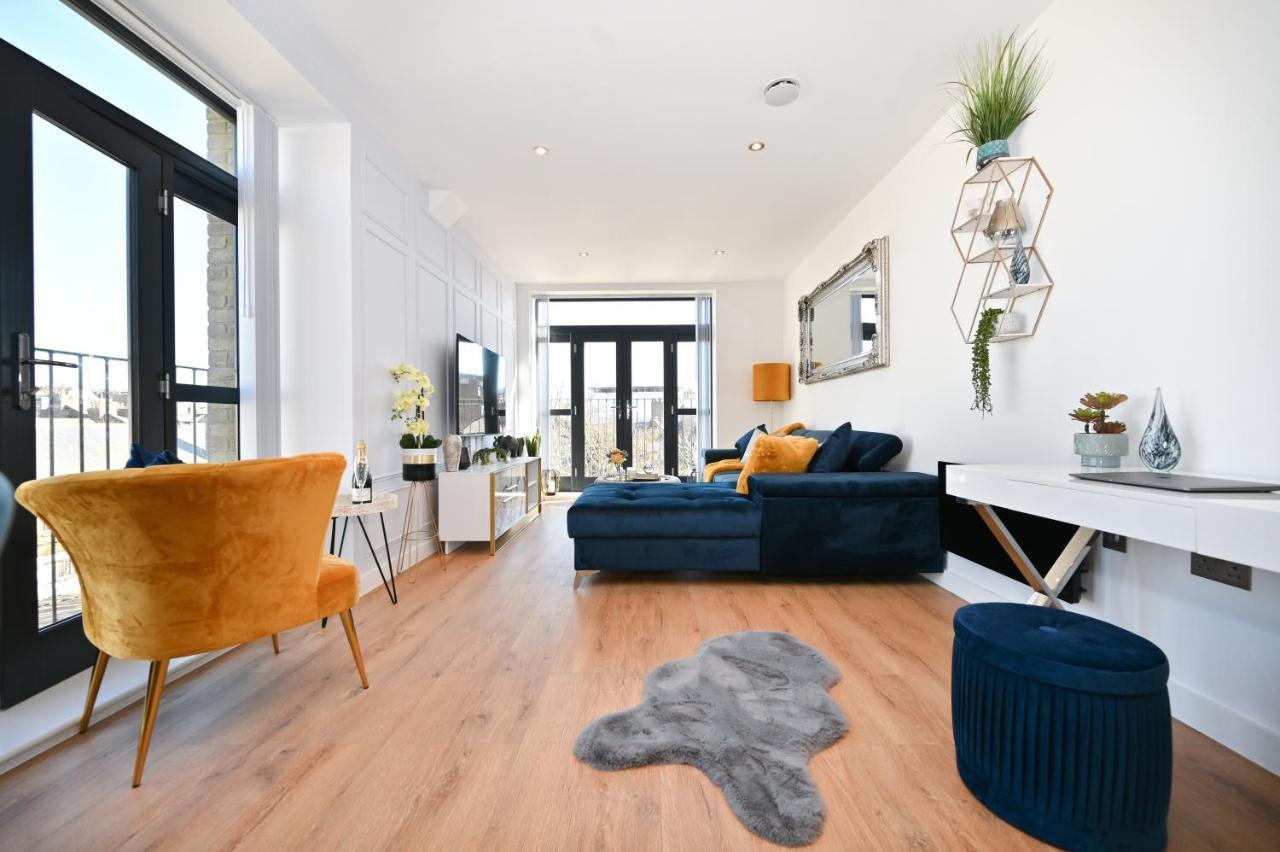 Spacious Designer 2Br Executive Apt, Near Beach & Marina, Central Location 램즈게이트 외부 사진
